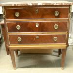 845 8430 CHEST OF DRAWERS